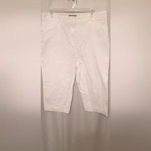 Counterparts women's Capri sz 16 white